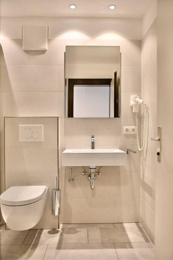 Hotel Toblacherhof ภายนอก รูปภาพ